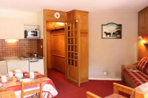 Résidence Trois Vallees - VAL THORENS STUDIO 3 PERSONNES FONCTIONNEL OFFRANT UNE VUE SPLENDIDE MAE-7759